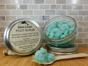 The Irish Linen Foot Scrub is like fresh linen snapping crisply in a feisty breeze, sharp and clean, warmed by the sun and loving hands.  A floral blend with violets.