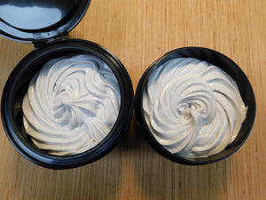 Know a mechanic or gardener looking for a way to scrub the oil, dirt, and grime off their hands?  This whipped scrub should be added to their toolbox.  Bourbon Vanilla Fragrance Exfoliating Pumice 5 OZ Whipped Creaminess 